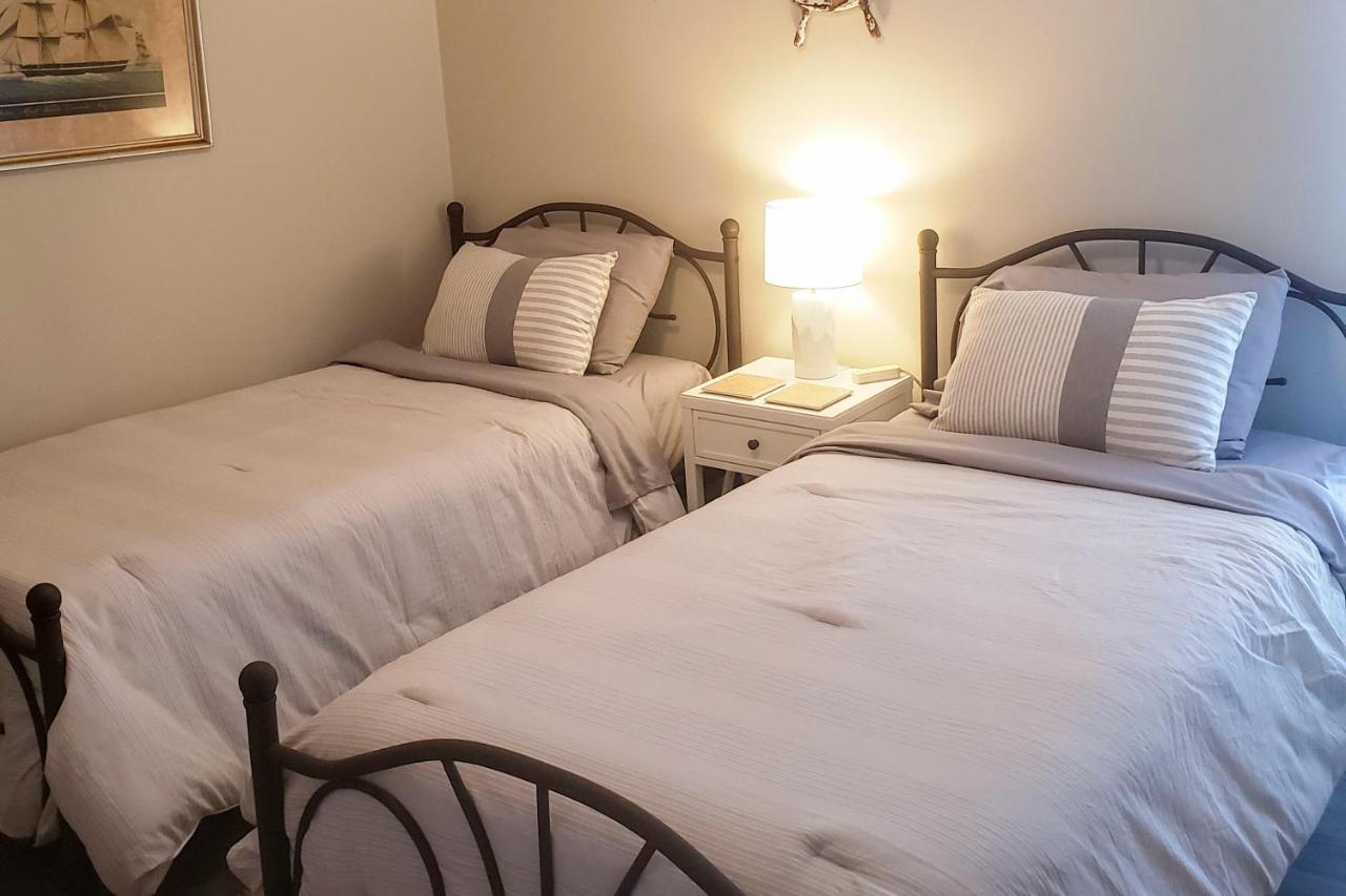 Airy Oceanfront Condo Beach Views And Pool Access! North Topsail Beach Kültér fotó