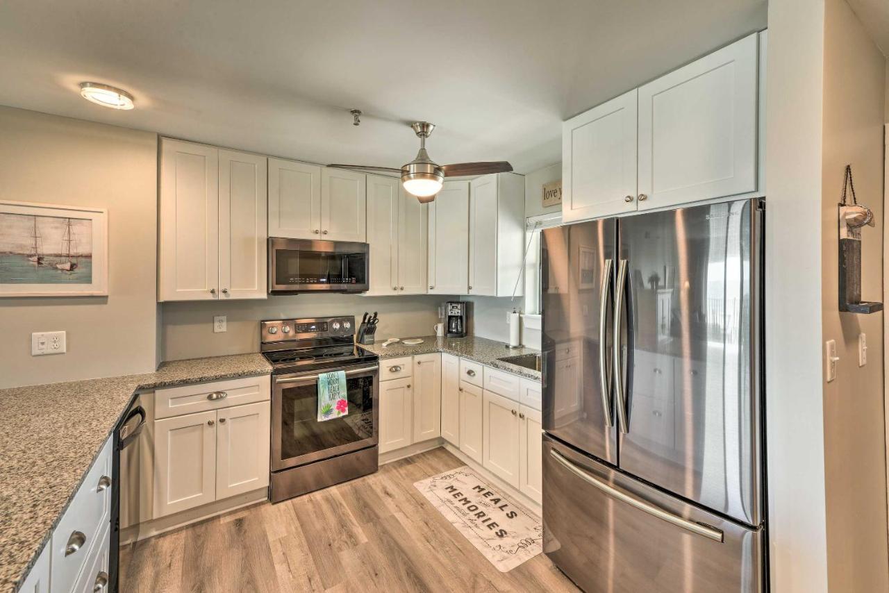 Airy Oceanfront Condo Beach Views And Pool Access! North Topsail Beach Kültér fotó